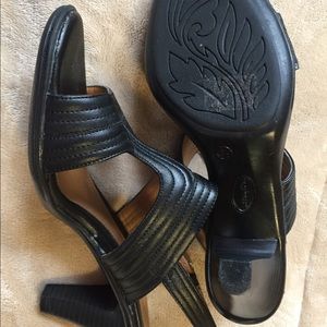 Cute black dress sandals